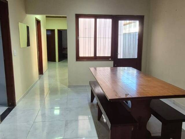 Casa para Venda em Guarujá - 4